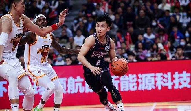 多米体育注册-这也行？深圳男篮刷新队史纪录备战CBA季后赛杜兰特连续十二场比赛得分超过险胜，马德里竞技赛后主帅复盘的简单介绍